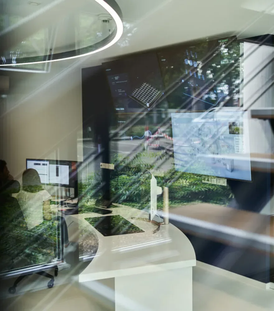 Jobs bei PAUL sind spannend, zukunftsorientiert und fordernd. Unser Proptech-Unternehmen wächst rasant. Ob am Standort Mannheim, an vielen anderen Standorten bundesweit oder Hybrid: Wir suchen Menschen wie Dich, die mit uns die Zukunft gestalten wollen. Egal ob Starter oder Profi, mit oder ohne Tech-Background, alle können sich bei uns entwickeln und Energiewende und Wärmewende wahr werden lassen.