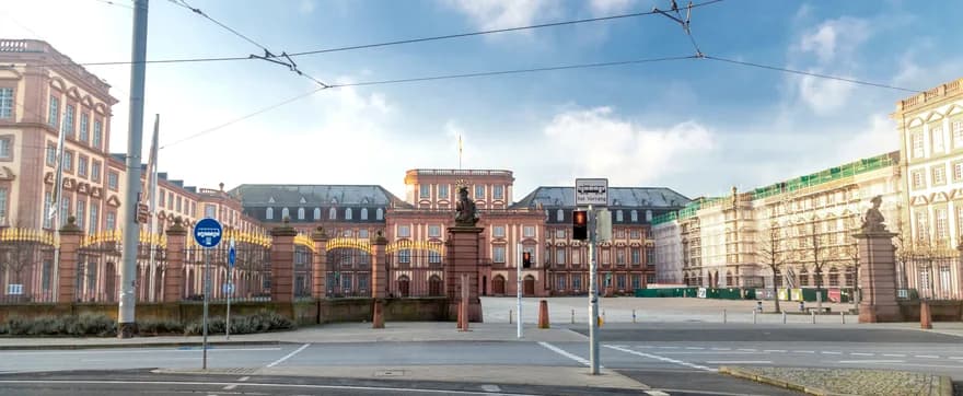 Headquarter PAUL Tech AG Mannheim.